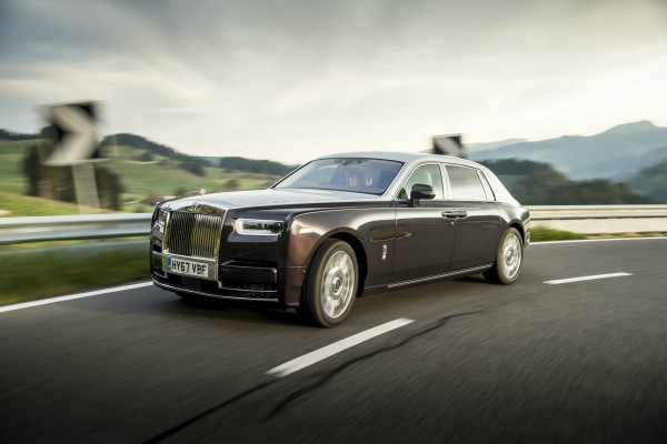 uskoro-stuze-elektricni-rolls-royce-phantom-