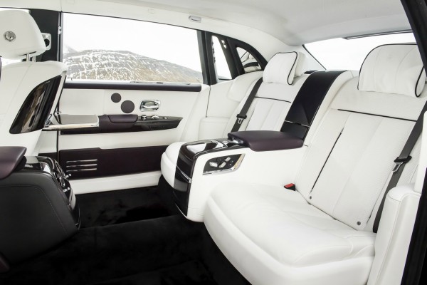 uskoro-stuze-elektricni-rolls-royce-phantom-