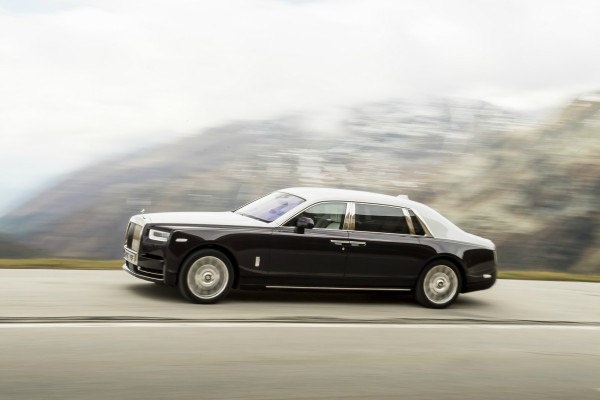 uskoro-stuze-elektricni-rolls-royce-phantom-