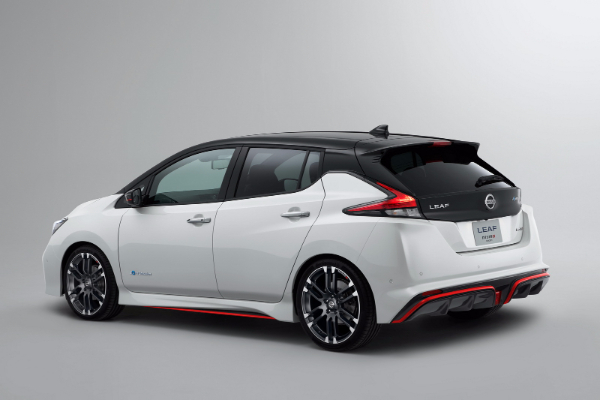 predpremijerno-predstavljanje-nissan-leaf-nismo-concep-modela-