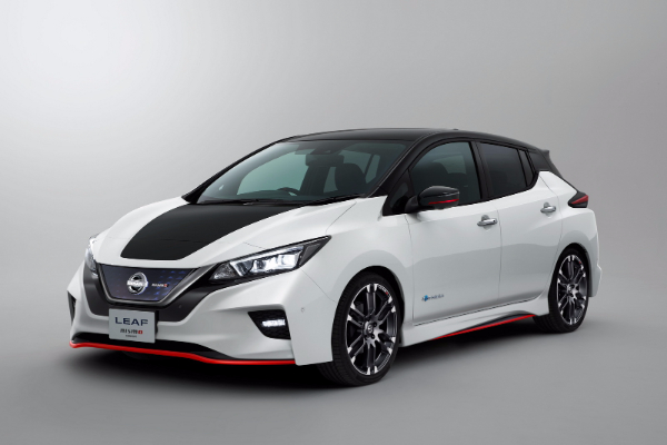 predpremijerno-predstavljanje-nissan-leaf-nismo-concep-modela-