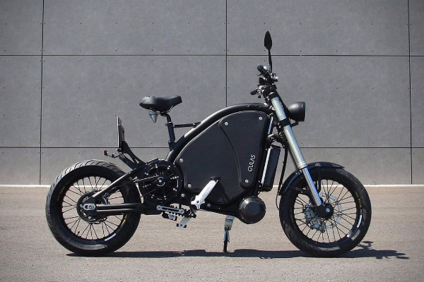 gulas-pi1-novi-elektricni-motocikl-koji-se-napaja-preko-pedala