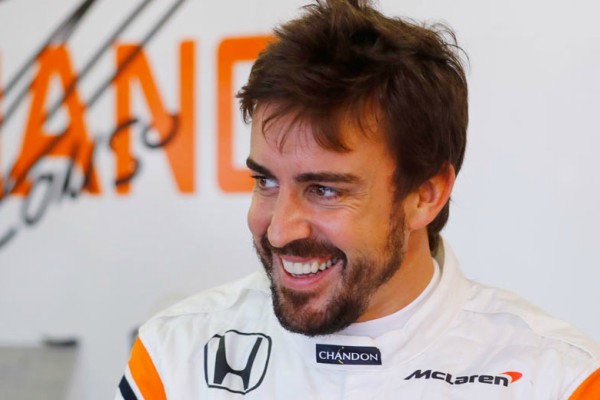 fernando-alonso-je-produzio-ugovor-sa-ekipom-mclaren