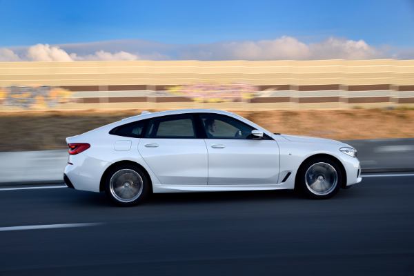 bmw-predstavlja-novu-sesticu