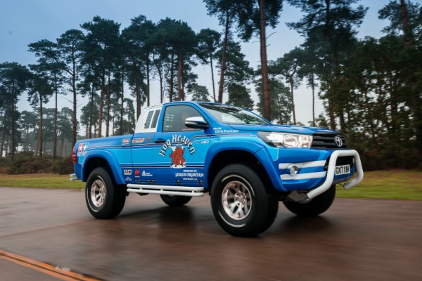 toyota-hilux-bruiser-odaje-postu-legendardnoj-igracki-iz-osamdeseih