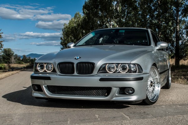 e39-bmw-540i-touring-sa-manualnim-menjacem