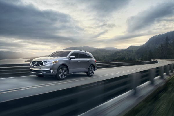 acura-mdx-nudi-usavrsene-tehologije-i-nove-palete-boja