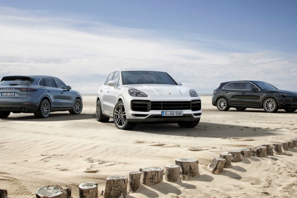 porsche-cayenne-turbo-predstavlja-911-u-terenskom-izdanju