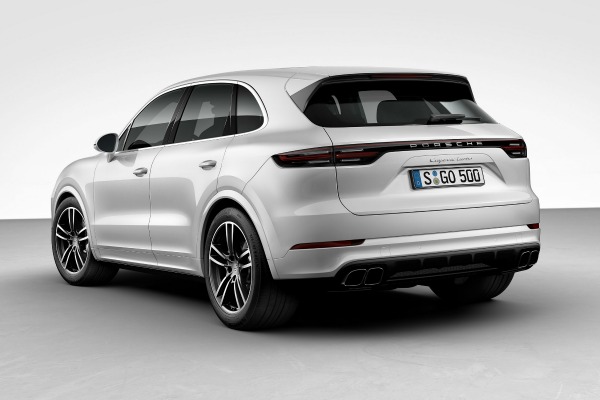 porsche-cayenne-turbo-predstavlja-911-u-terenskom-izdanju