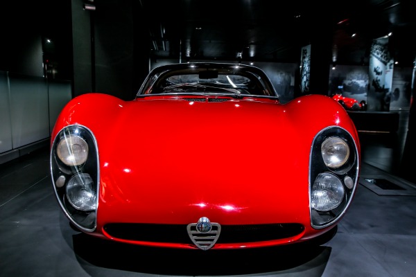 alfa-romeo-33-stradale-50-godina-legenda