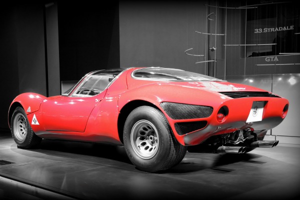 alfa-romeo-33-stradale-50-godina-legenda