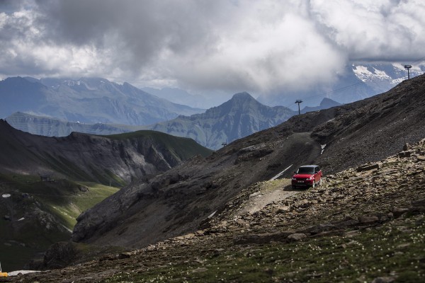 range-rover-sport-na-alpskom-treningu-