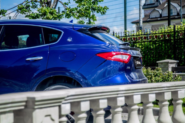 maserati-levante-sa-karbonskim-elementima