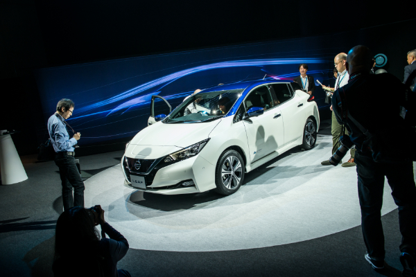 ovog-meseca-je-odrzana-svetska-premijera-novog-modela-nissan-leaf-