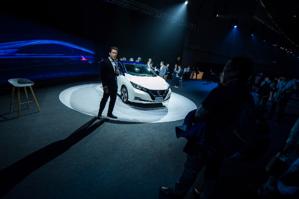 ovog-meseca-je-odrzana-svetska-premijera-novog-modela-nissan-leaf-