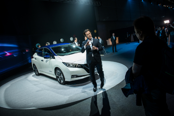 ovog-meseca-je-odrzana-svetska-premijera-novog-modela-nissan-leaf-