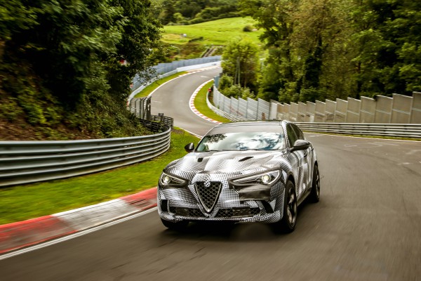 alfa-romeo-stelvio-quadrifoglio-najbrzi-suv-na-nirnbergu