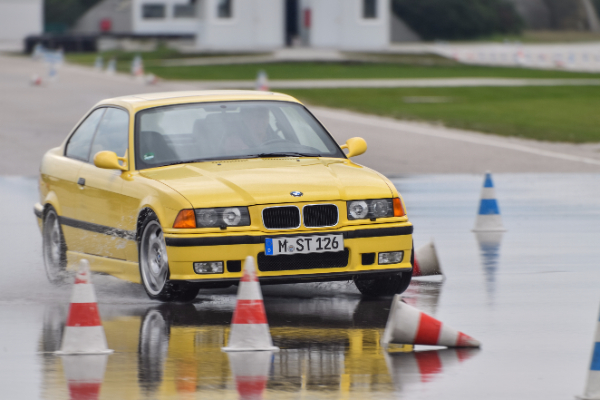 40-godina-bmw-i-mini-driving-experience-programa