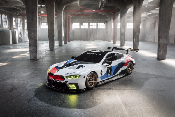 bmw-m8-gte-inovativne-tehnologije-za-novu-legendu