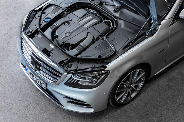 mercedes-benz-s-560e-vise-snage-veci-prelazni-opseg