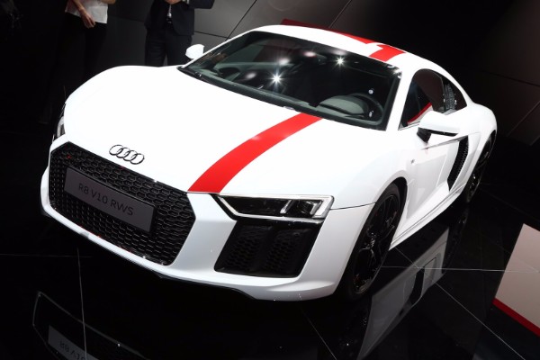 ogranicena-linija-audi-r8-v10-rws-superautomobila-