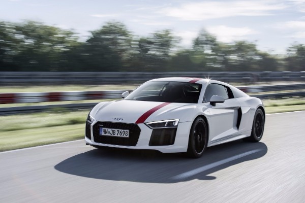 ogranicena-linija-audi-r8-v10-rws-superautomobila-