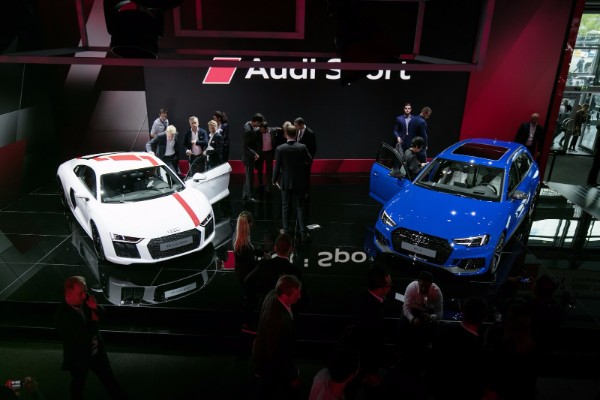 ogranicena-linija-audi-r8-v10-rws-superautomobila-