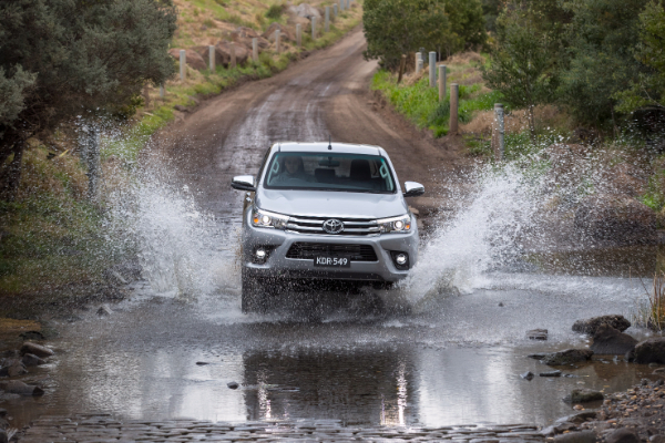 toyota-obnavlja-svoj-neprevazidjeni-hilux-opseg