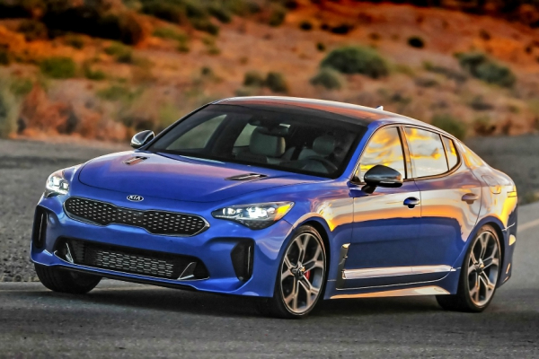 kia-stinger-ce-dobiti-nove-varijante-zbog-osvezavanja-linije