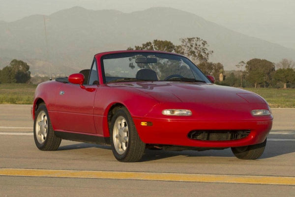 mazda-mx-5-miata-svakog-dana-postaje-sve-skuplji-model