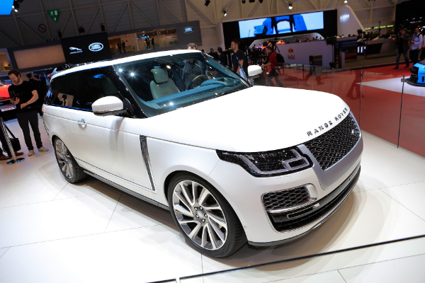 range-rover-ogranicava-sv-kupe-radi-zastite-vrednosti