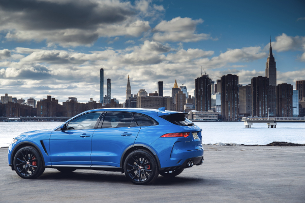 jaguar-predstavlja-f-pace-svr-sa-542-ks-