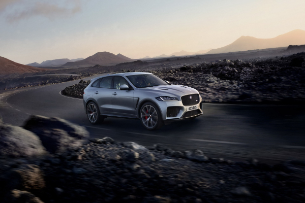 jaguar-predstavlja-f-pace-svr-sa-542-ks-