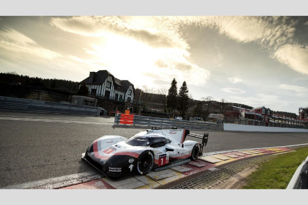 brzi-od-formule-1-porsche-919-hybrid-evo