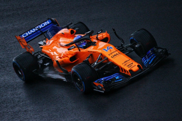 necemo-videti-pravi-mclaren-2018-f1-bolid-do-trke-u-Spaniji