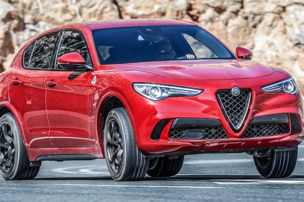 stelvio-quadrifoglio-definitivno-predstavlja-najbolji-suv-na-trzistu