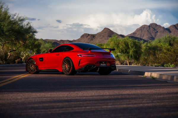 ljuta-zver-mercedes-amg-gt-s-sa-613-ks-