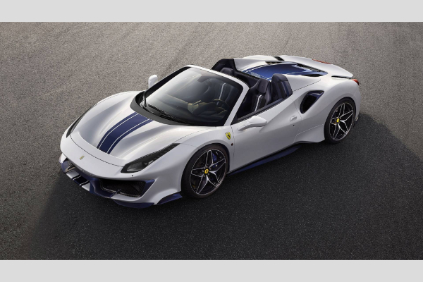 neocekivana-premijera-ferrari-488-pista-spider-modela