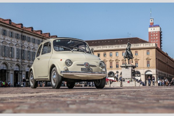 originalni-fiat-500-bice-predstavljen-u-muzeju-umetnosti