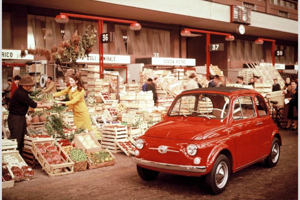 originalni-fiat-500-bice-predstavljen-u-muzeju-umetnosti