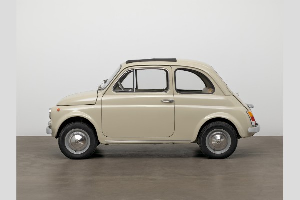 originalni-fiat-500-bice-predstavljen-u-muzeju-umetnosti