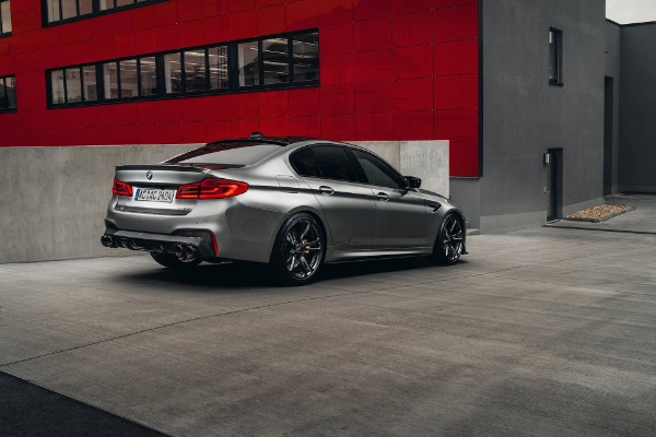 ac-schnitzer-priprema-neverovatni-bmw-m5-za-esen