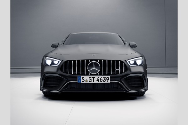 dajte-novi-zivot-svom-mercedes-amg-gt-uz-pomoc-novog-aero-paketa