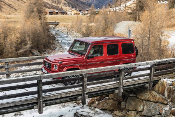 2019-mercedes-g350d-dizel-kao-olicenje-moci