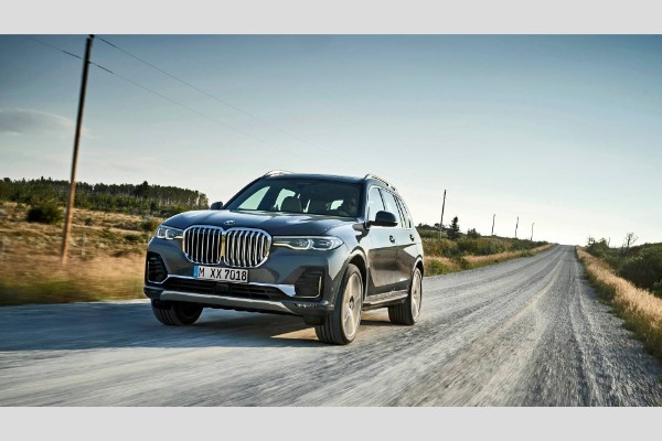 koliko-kosta-najskuplji-2019-bmw-x7