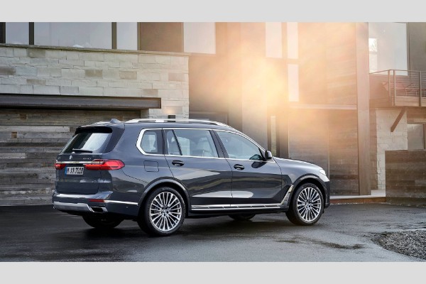 koliko-kosta-najskuplji-2019-bmw-x7