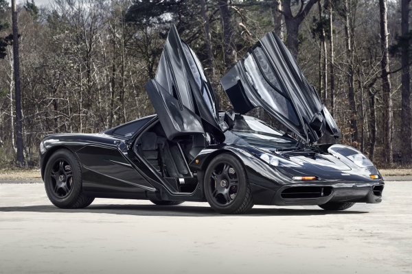 neverovatni-mclaren-f1-sa-cenom-od-25-miliona-dolara-