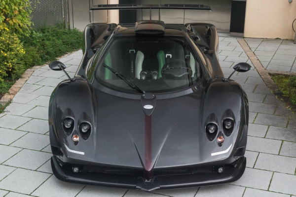 besprekorni-pagani-zonda-760-predstavlja-retku-zverku-na-trzistu-polovnjaka