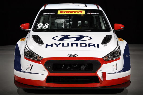 hyundai-i30-n-tcr-debituje-u-Cikagu