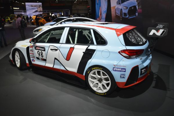 hyundai-i30-n-tcr-debituje-u-Cikagu